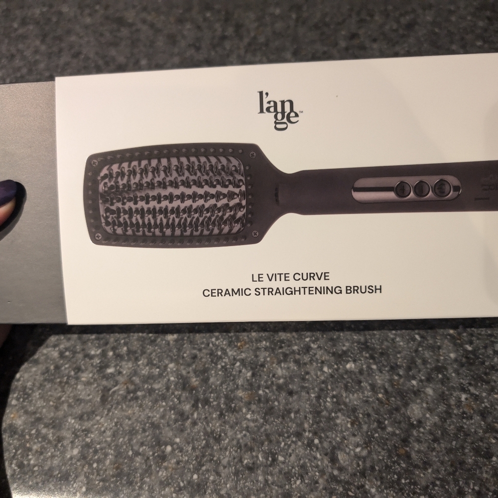 Lange Levite Straightening Brush